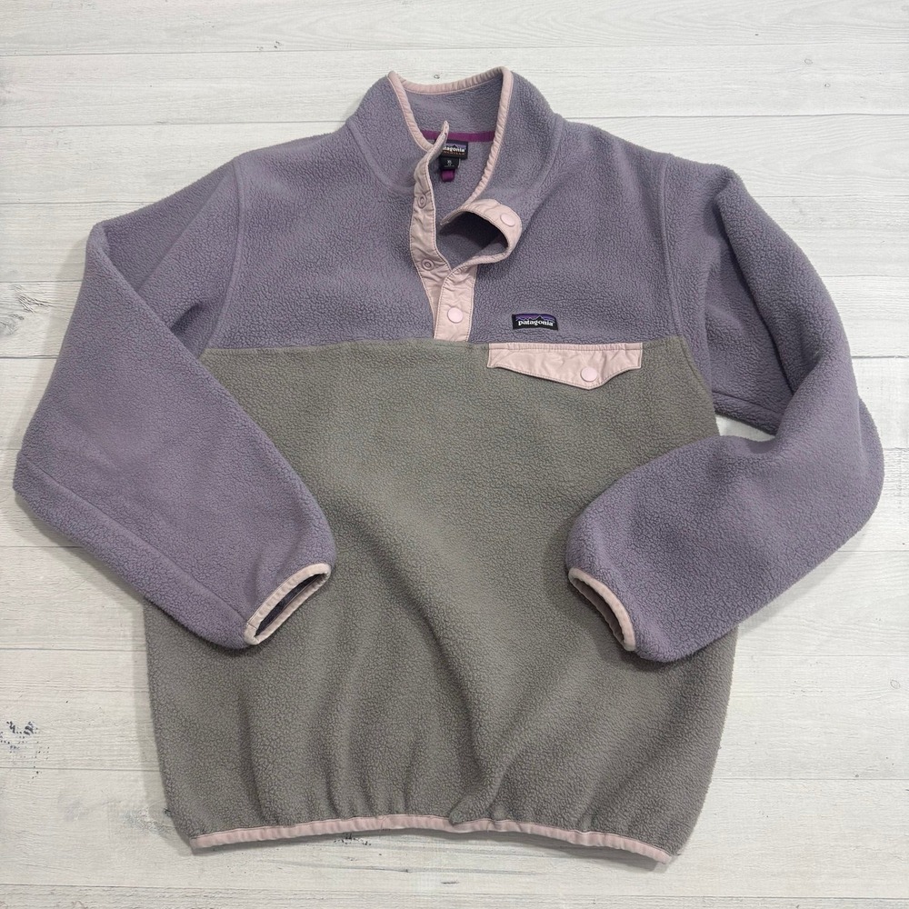 Patagonia Girls' Lightweight Synchilla Snap-T Pullover XL 14 purple grey